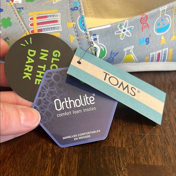 TOMS Aplertgata women's size 5 Gray Science Print Shoes Glow in the dark! - Picture 3 of 6